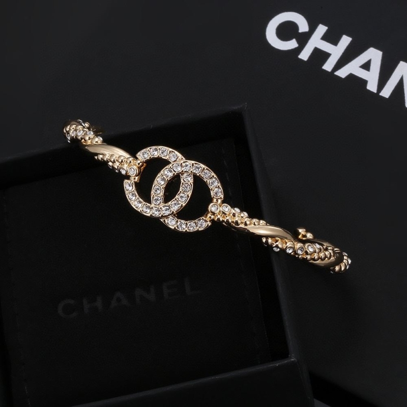 Ch**el bracelets